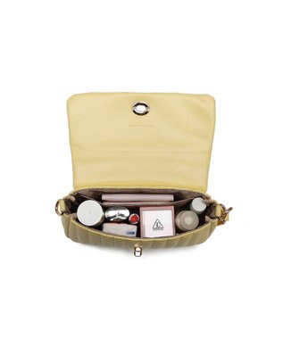 style code 【MERCURYDUO/マーキュリーデュオ】ストライプキルティング　フラップショルダーバッグ イエロー