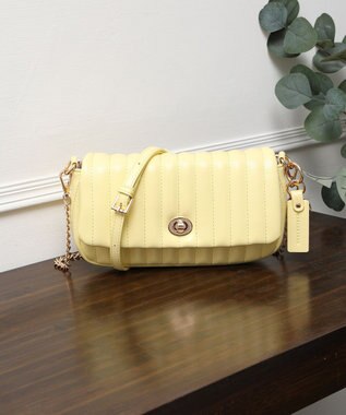 style code 【MERCURYDUO/マーキュリーデュオ】ストライプキルティング　フラップショルダーバッグ イエロー