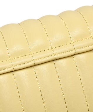 style code 【MERCURYDUO/マーキュリーデュオ】ストライプキルティング　フラップショルダーバッグ イエロー