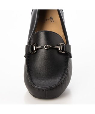 ing <ing>【３E】【サスティナブル】ビット付きモカシューズ ブラック