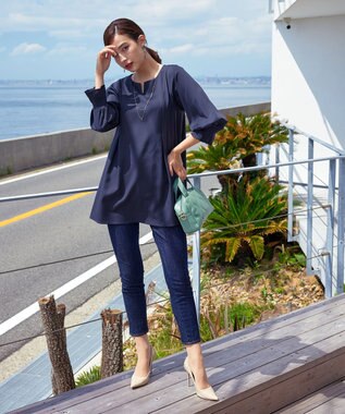 Tiaclasse 【洗える】プリーツパフ袖チュニックブラウス ネイビー