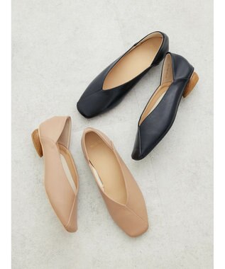 Green Parks ・ｍｉｎｉａ　ウッドヒールパンプス Beige