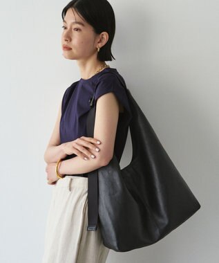 russet 《A4サイズ収納可能》レザーホーボーバッグ L(CE-1654) Black