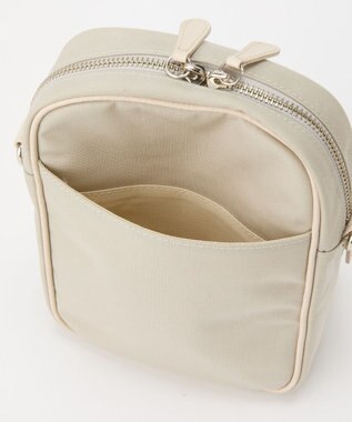 russet コーデュラナイロンスクエアショルダーバッグ(CE-1751) L.Greige