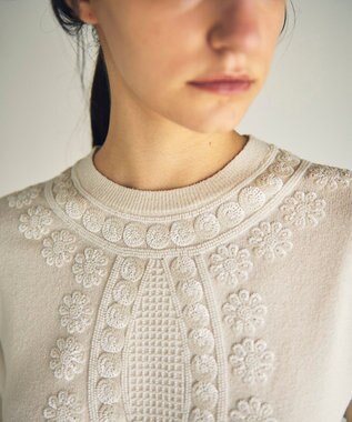 GRACE CONTINENTAL エスニック刺繍ニットワンピース ホワイト