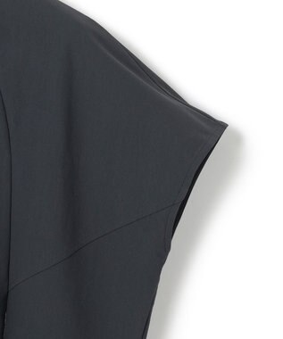 ICB L 【接触冷感・UVカット・防シワ・洗える】 アトラストリコット フレンチスリーブトップス チャコール系