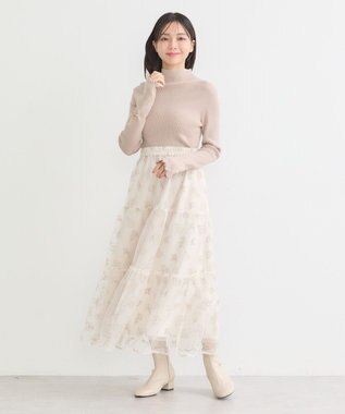 earth music&ecology フラワー刺繍チュールスカート Ivory