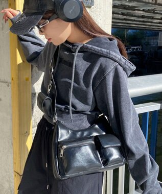 WEGO ポーチ付きランダムポケットデザインショルダー ブラック