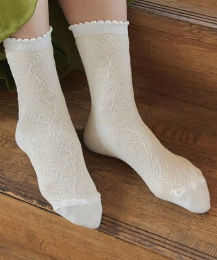 Tiaclasse ジャガードフリルソックス オフホワイト