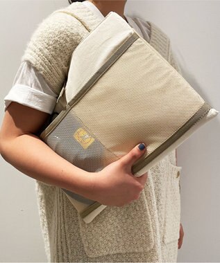 ONWARD CROSSET SELECT 【LOOKS COMMON BUT ACTUALLY… 】COTTON  PCバッグ ecru