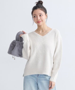 earth music&ecology スパンコールシャギーＶネックプルオーバー Ivory