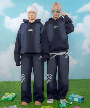 WEGO 【ユニセックス着用ITEM】ハートモチーフプルパーカー ネイビー