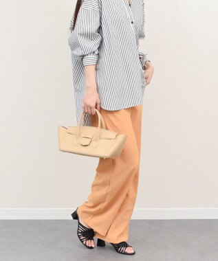 INTER-CHAUSSURES 【CHRISTIAN VILLA】レザーワイドハンドバッグ ベージュ