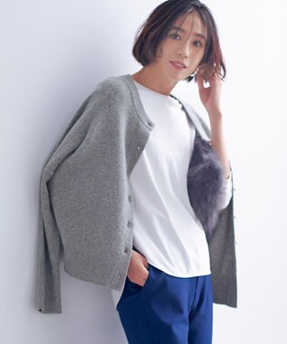 UNFILO 【新色追加/洗える】ふわふわニット パールボタンカーディガン グレー