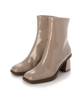 MODE ET JACOMO <carino>【レイン対応】スクエアトゥブロックヒールブーツ ベージュエナメル