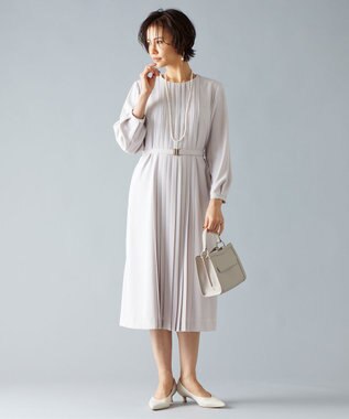 自由区 【ご好評につき追加生産・洗える】ライトサテン ワンピース ライトグレー系