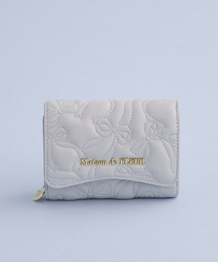 Maison de FLEUR リボンキルティングウォレット