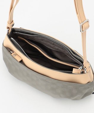 Y'SACCS Polka Dots　タックラウンドポシェット グレージュ