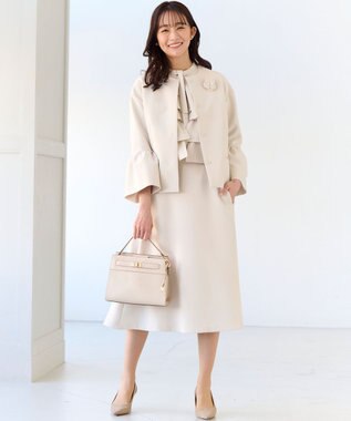 組曲 ベルトデザインスクエアショルダーバッグ アイボリー系