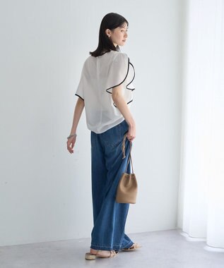 YECCA VECCA 配色ラッフルスリーブブラウス Off White