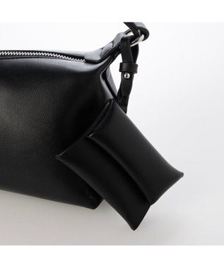 UNBILLION カカトゥ kakatoo / ツイストワンハンドルバッグ ブラック