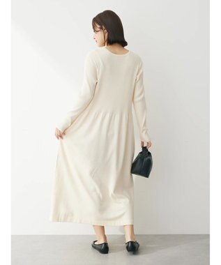 Green Parks ・Ｐｅｔｉｔ　Ｆｌｅｕｒ　フレアニットワンピース Ivory