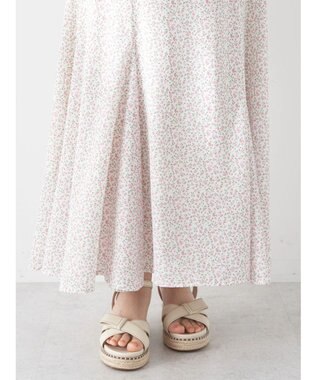 earth music&ecology 揺れる小花柄裾フレアスカート Pink