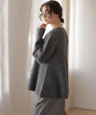 組曲 L へアリーヤーン フレア ニット チャコールグレー系