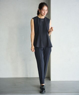 #Newans ＜亀恭子さんコラボ＞取り外し可能ケープ付きペプラムブラウス ネイビー