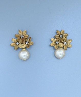 monshiro ワスレナグサピアス ゴールド