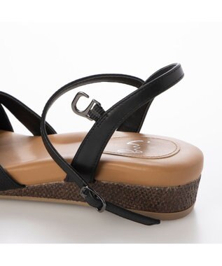 ing <ing>チェーンモチーフアンクルストラップサンダル ブラック