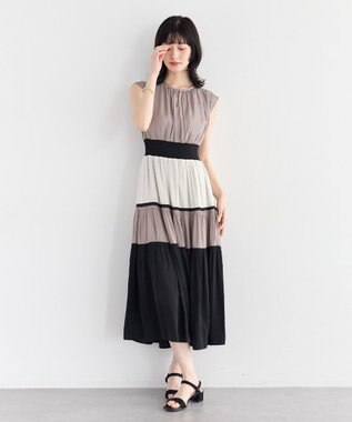 YECCA VECCA マルチカラーシャーリングワンピース