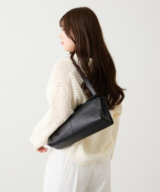 russet レザーショルダーバッグ(CE-1628) Black