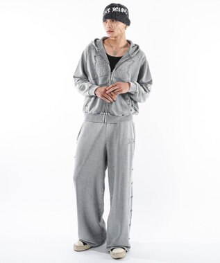 WEGO 【ユニセックス着用ITEM】ブリーチスタッズロゴスウェットパンツ グレー