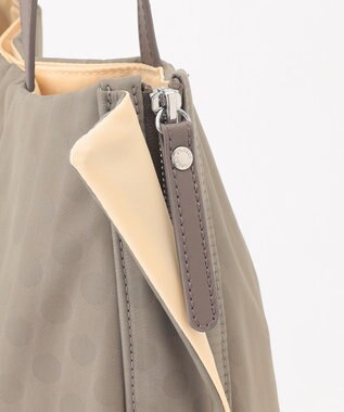 Y'SACCS 小西真奈美×Y'SACCS　Polka Dots デイリートートバッグ グレージュ