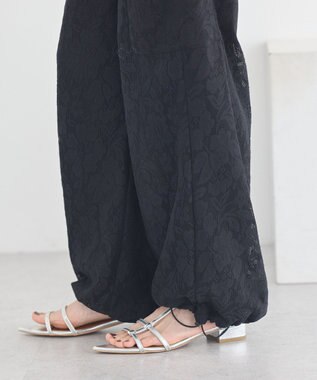 earth music&ecology 総レースカーゴパンツ Black