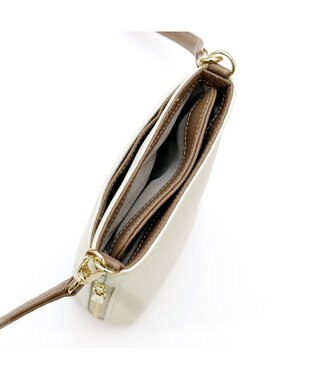 IBIZA エスタンダル　マルチポシェット 緑