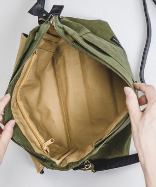 YUSHI EVER - FLAP SHOULDER ナイロン 本革 かぶせショルダーバッグ オリーブ