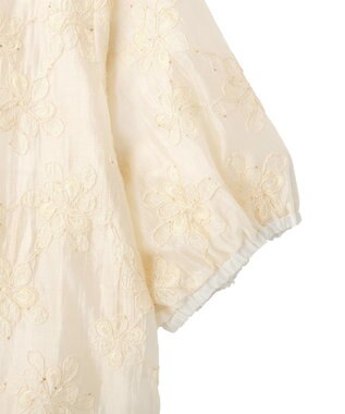 YECCA VECCA フリルVネック刺繍シアーシャツ Ivory