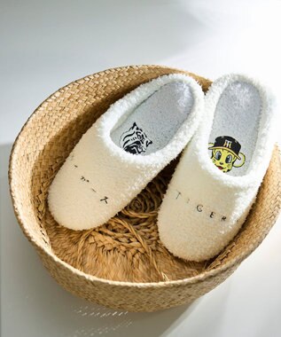 une nana cool MADE WITH 阪神タイガース やわらかもふもふルームシューズ IV