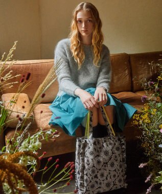 TOCCA 【ヨンア×大人百花×TOCCAコラボカラー有り】PRECIOUS WAVES BAG WITH POUCH ポーチ付きトートバッグ [ヨンア×大人百花コラボ]フラワー柄