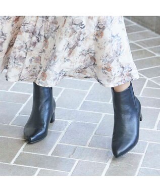 Riz raffinee <Riz raffinee>ポインテッドサイドゴアショートブーツ ブラック