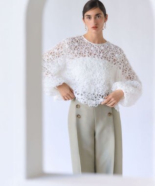 23区 【GOLD LABEL】チュールエンブロイダリー フラワーモチーフ 2WAYブラウス ホワイト系