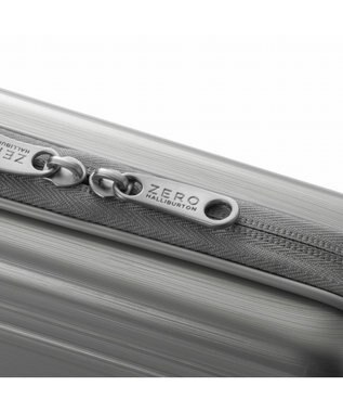 ZERO HALLIBURTON  ポリカポーチ2 81492 ヘアラインシルバー