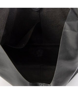 UNBILLION 【テレビ ドラマ着用アイテム】カシュカシュ cachecache / 一枚仕立てホーボーバッグ ブラック