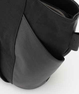 Y'SACCS 【Y'SACCS Gene Line】オーブ トートバッグ Small ブラック