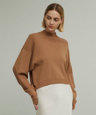 BEIGE， LAURA / クロップドトップス Camel