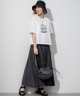 23区 Lauren Rolwing コラボ グラフィックプリント フレア Tシャツ オフ