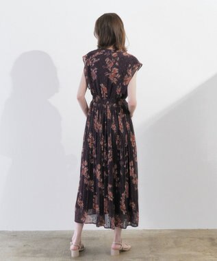 YECCA VECCA ぼかし柄プリーツワンピース Brown