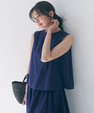 UNFILO 【セットアップ着用可】FINE MOVE パンチング ドットブラウス ダークブルー
